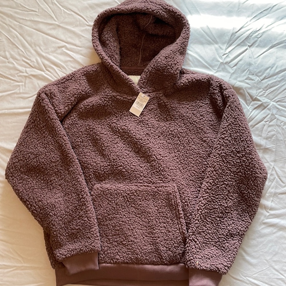 NWT American Eagle plush sweatshirt with hood, size XS